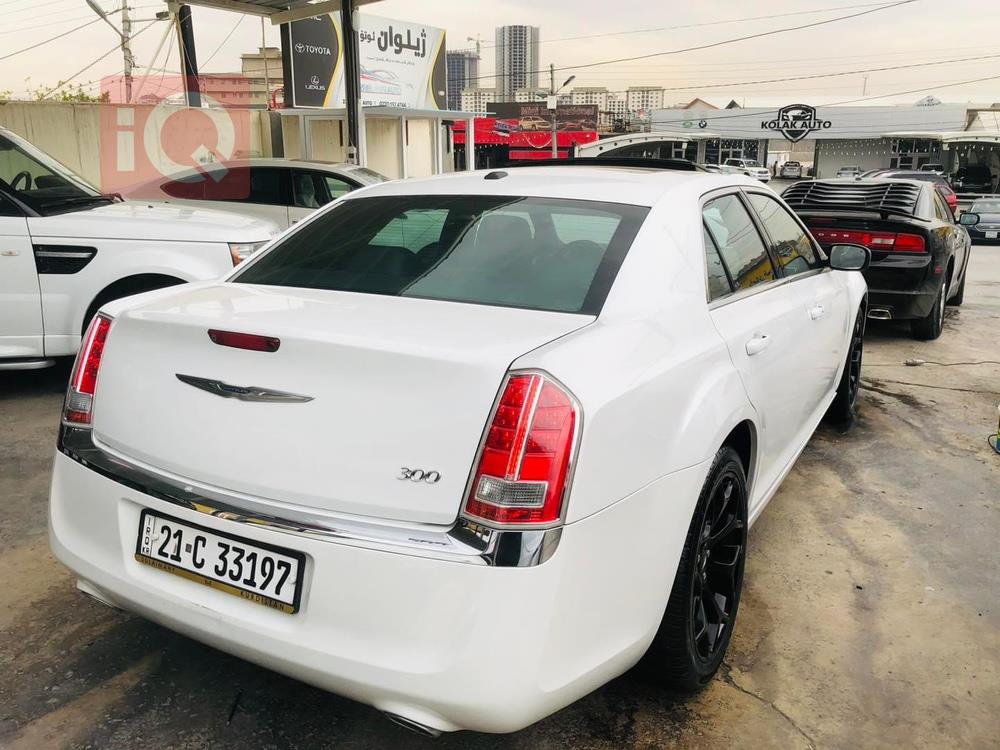 Chrysler 300